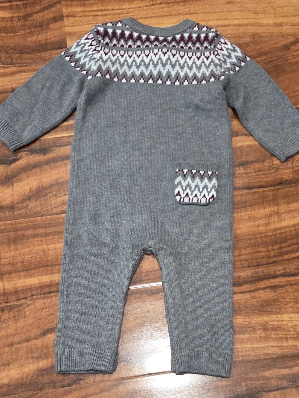 Gymboree NWT 6-12 Months Gray Sweater Romper, Owl Bodysuit & 2-pack Socks - Picture 6 of 13